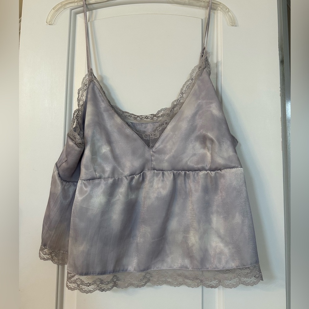 American Eagle - Silk and trimmed lace gray tank top size XL
